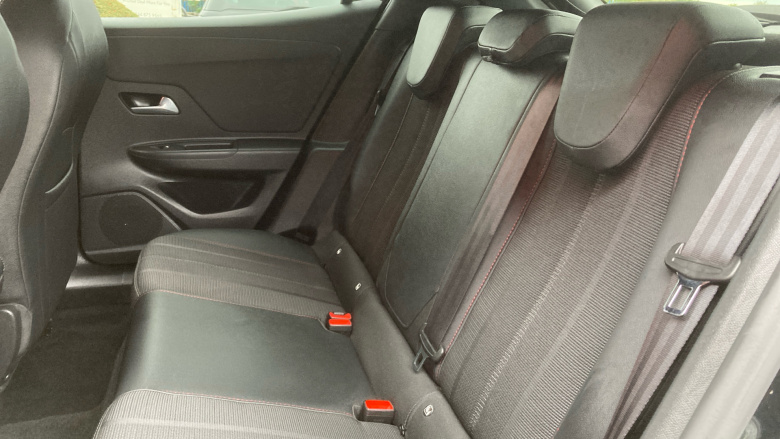 Vauxhall Mokka 100kW SRi Premium 50kWh 5dr Auto Electric Hatchback